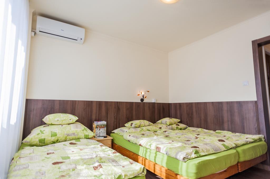 Milan Apartmanok Siófok Buitenkant foto