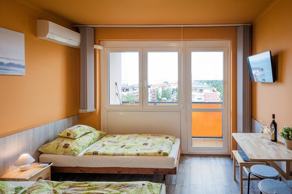 Milan Apartmanok Siófok Buitenkant foto